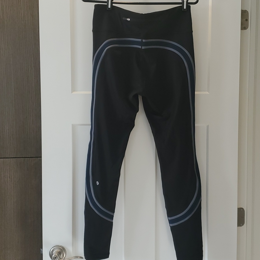 🏃‍♀️ Lululemon black leggings